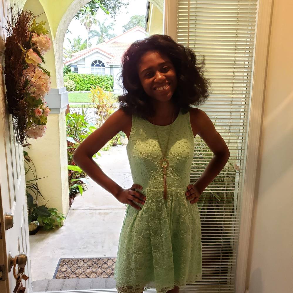 Meet your Posher, Alexandria